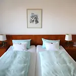 Blumlage Hotell 3*