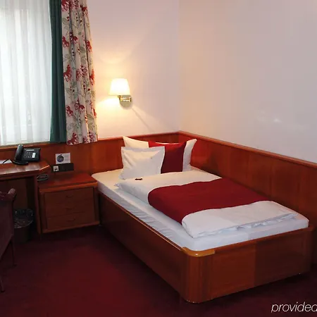 Blumlage 3* Celle