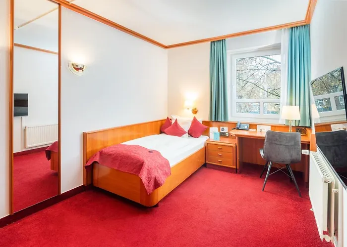 ブルムラゲ ホテル