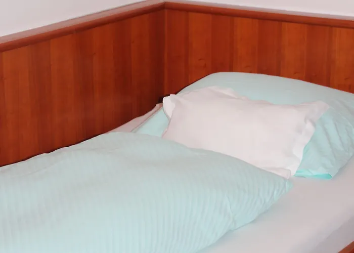 ブルムラゲ ホテル ツェレ