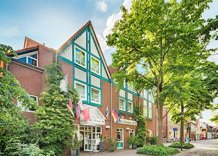 ホテル ブルムラゲ ツェレ